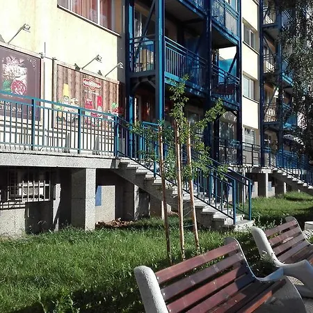 Druzhba Konukevi